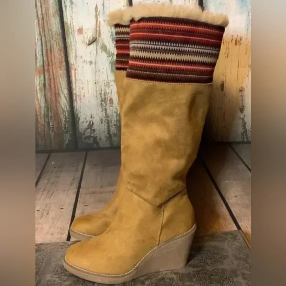 Canyon River Blues Suede Retro Heeled Boots w/ Stripes, Zig Zag Pattern, FauxFur